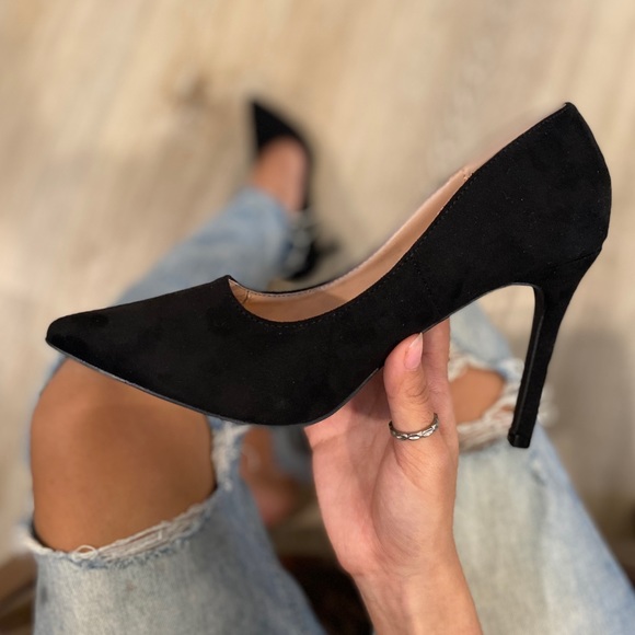 Shoes - Black Classic and Classy Vegan Suede Pointed Stiletto Pump High Heels
